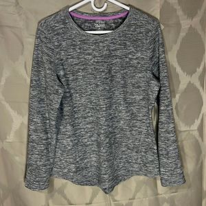 Women’s light weight sweat shirt, Size M